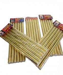 PHÁO PHỤT CẮM BÁNH KEM TRONG TIỆC SINH NHẬT